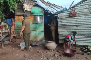 திருகோணமலையில் உணவக உரிமையாளரின் மோசமான செயல்! எடுக்கப்பட்டுள்ள நடவடிக்கை(Photos)