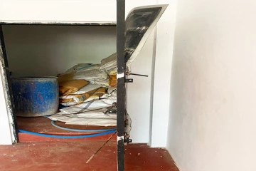 உரக்கடை உடைக்கப்பட்டு உரப் பைகள் கொள்ளை!
