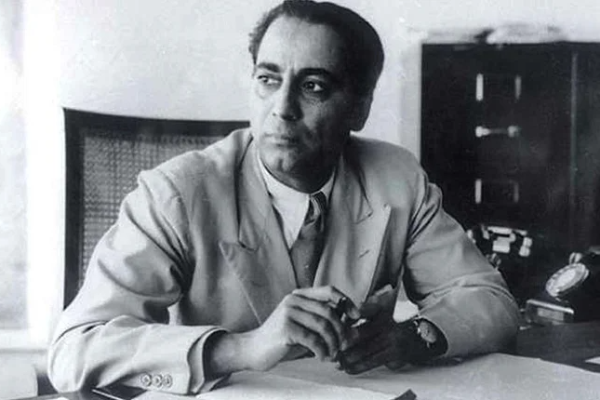 தமிழ் நடிகைகள் முதல் முதல்வர்கள் வரை - விமான விபத்தில் உயிரிழந்த இந்திய பிரபலங்கள் | List Of Famous Indians Who Died In Plane Crash