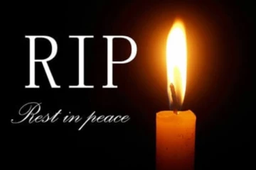 தூக்கிட்டு தற்கொலை செய்துகொண்ட முன்னணி தயாரிப்பாளர்.. அதிர்ச்சியில் திரையுலகம்!