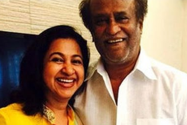 பிரபல நடிகையை பார்த்து பயந்து நடுங்கும் ரஜினிகாந்த்.. இப்படியொரு சம்பவம் நடந்ததா | Rajinikanth Scare When Raadhika Appears