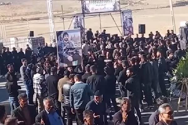 நாட்டின் உயர் தலைவரின் புகைப்படம் எரிப்பு... 22 வயது இளைஞர் சடலமாக மீட்பு | Burned Picture Iranian Activist Death நாட்டின் உயர் தலைவரின் புகைப்படம் எரிப்பு... 22 வயது இளைஞர் சடலமாக மீட்பு | Burned Picture Iranian Activist Death