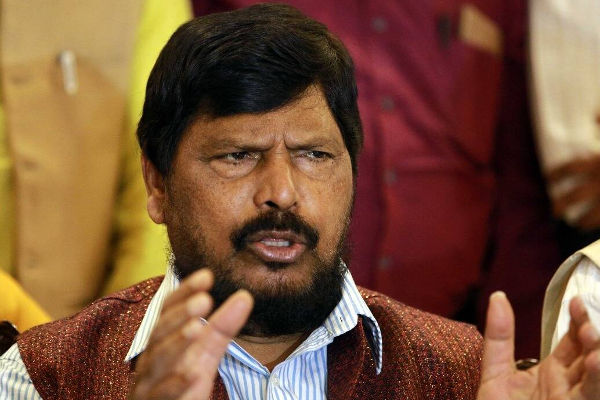 மனைவியர் தினம் ஒன்று வேண்டும் : இணை அமைச்சர்  கோரிக்கை - தமிழ்நாடு