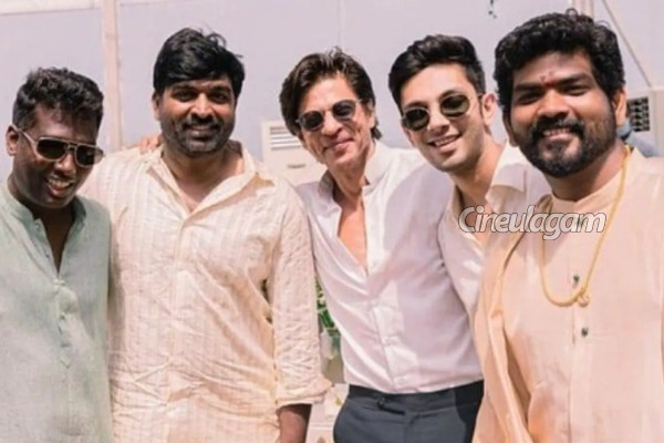 பிரபல நடிகரிடம் மன்னிப்பு கேட்ட விஜய் சேதுபதி.. ஓ இது தான் விஷயமா! | Vijay Sethupathi About Shah Rukh Khan பிரபல நடிகரிடம் மன்னிப்பு கேட்ட விஜய் சேதுபதி.. ஓ இது தான் விஷயமா! | Vijay Sethupathi About Shah Rukh Khan