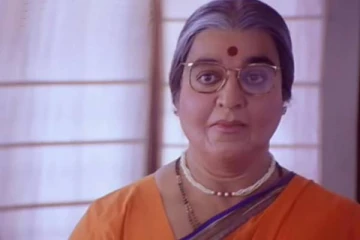 அவ்வை சண்முகி படத்திற்காக நடிகர் கமல் முதன்முதலில் போட்ட கெட்டப் ! அன்ஸீன் புகைப்படம்..