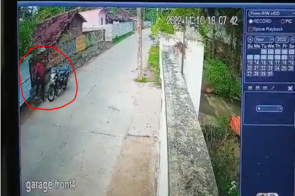 தமிழ் மக்கள் விடுதலைப்புகள் கட்சியின் திருட்டு அம்பலம் - வெளியான காணொளி | Theft Police Investigating Srilanka