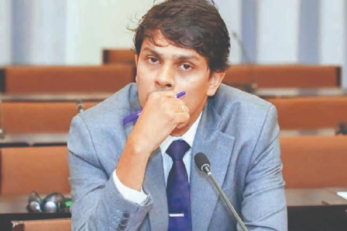 வலி. வடக்கு மீள் குடியேற்ற குழு சங்கங்களுக்கு விடுக்கப்பட்டுள்ள அழைப்பு | Valikamam North Resettlement Committee வலி. வடக்கு மீள் குடியேற்ற குழு சங்கங்களுக்கு விடுக்கப்பட்டுள்ள அழைப்பு | Valikamam North Resettlement Committee