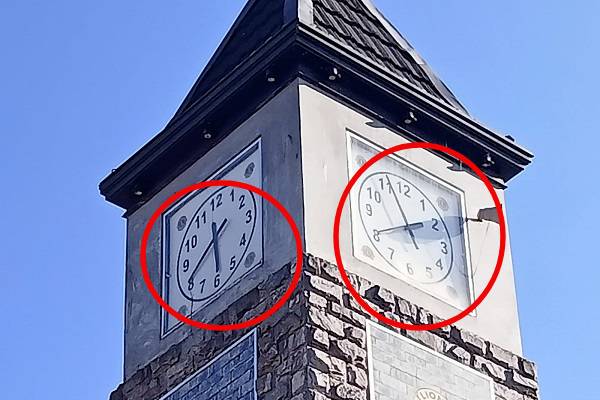 மக்களை குழப்பும் நுவரெலியா மணிக்கூட்டுக் கோபுரம்! (Photos) | Nuwara Eliya Clock Tower That Confuses People