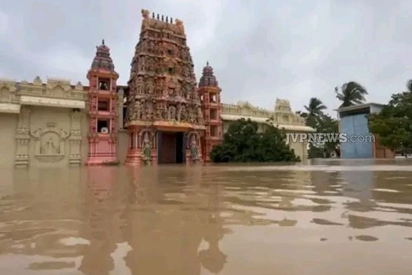 வற்றாப்பளை கண்ணகி அம்மன் கோவிலும் வெள்ளத்தில் மூழ்கியது | Kannaki Amman Temple In Vattarpalai In Floods வற்றாப்பளை கண்ணகி அம்மன் கோவிலும் வெள்ளத்தில் மூழ்கியது | Kannaki Amman Temple In Vattarpalai In Floods