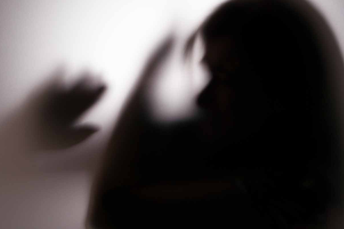 மட்டக்களப்பில் முதாலாளி பெண் மீது கூரிய ஆயுதத்தால் தாக்குதல் | Woman Attacked With A Sharp Weapon In Batticaloa மட்டக்களப்பில் முதாலாளி பெண் மீது கூரிய ஆயுதத்தால் தாக்குதல் | Woman Attacked With A Sharp Weapon In Batticaloa