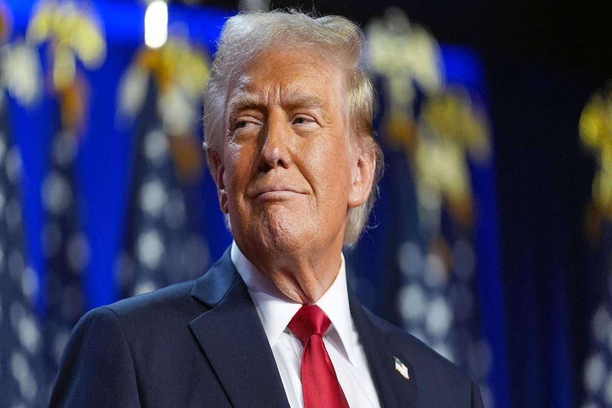 ட்ரம்ப் அதிரடி அறிவிப்பு ; ஈரானின் 42 கப்பல்கள் தரைமட்டம் | Trump Announces Action 42 Iranian Ships Sunk