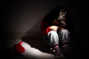 தமிழர் பகுதியில் அதிகரிக்கும் சிறுவர் துஷ்பிரயோகங்கள்: பொலிஸார் வெளியிட்ட தகவல்