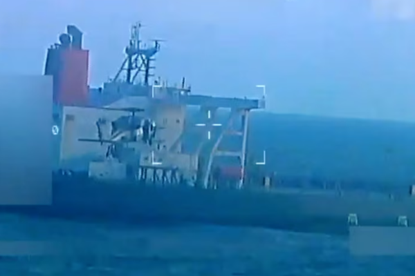 முக்கிய நாடொன்றின் எண்ணெய் கப்பலை அதிரடியாக கைப்பற்றிய ட்ரம்ப்...! | Trump Seizes Venezuelan Oil Tanker Tensions Rise முக்கிய நாடொன்றின் எண்ணெய் கப்பலை அதிரடியாக கைப்பற்றிய ட்ரம்ப்...! | Trump Seizes Venezuelan Oil Tanker Tensions Rise