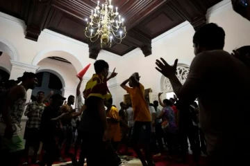 அலரி மாளிகை மற்றும்  ஜனாதிபதி மாளிகையில் இருந்து  மாயமான பொருட்கள்!