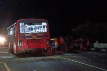 தமிழர் பகுதியில் இரவு பரபரப்பு சம்பவம்: இ.போ.ச பேருந்து மீது தாக்குதல்!