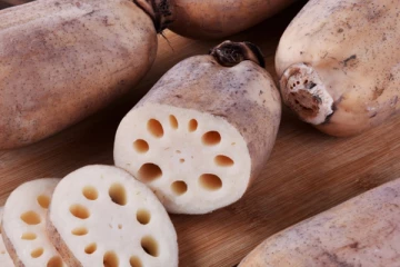 தாமரை தண்டு சாப்பிட்டு இருக்கிறீர்களா? பல நன்மைகள் புதைந்துள்ளதாம்