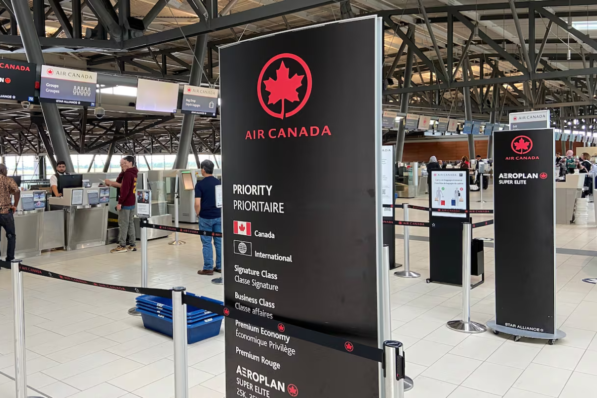 அமெரிக்கப் பயணத்தைப் புறக்கணிக்கிறார்களா கனடியர்கள்? | 2 In 5 Canadians Less Likely To Travel To Us