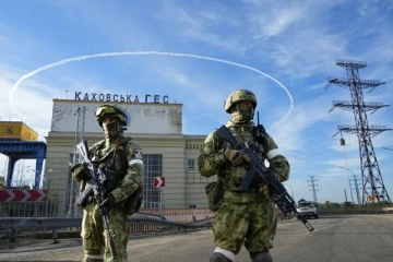 பொது மக்களை போர்க் கைதிகளாக வைத்துள்ள ரஷ்யா - உக்ரைன் குற்றச்சாட்டு