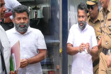 மூன்று நீதிமன்றங்களின் பிடியில் சிக்கிய பிள்ளையான் - சுற்றிவளைக்கப்பட்ட சகாக்கள்