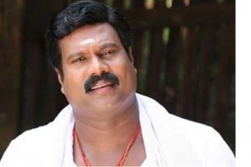 அந்த பழக்கத்திற்கு அடிமையான நடிகர் கலாபவன் மணி - உயிர் போகும் போது கூட அதை விட வில்லையாம்!