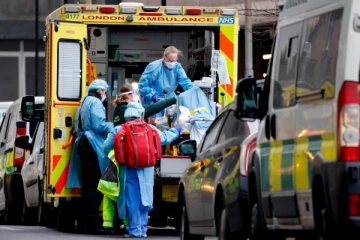 பிரித்தானியாவில் ஒரே நாளில் 93 பேர் மரணம்; 29,520 பேருக்கு கொரோனா உறுதி