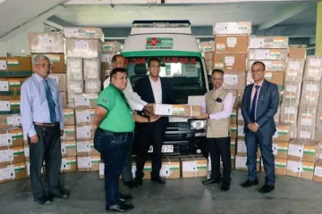 இலங்கையில் மருத்துவ சேவைக்கு 3.3 டன் மருத்துவப் பொருட்கள் வழங்கிய இந்தியா