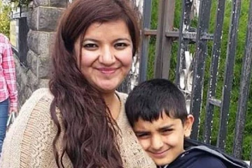 மகனின் உயிரைப் பறித்த வாள்... பிரித்தானிய பிரதமருக்கு உருக்கமான கோரிக்கை வைத்த தாயார்