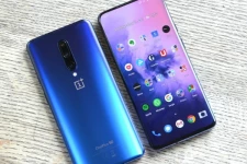 மொபைல் அப்பிளிக்கேஷன் கொள்வனவு: வரலாற்றில் இடம்பிடித்த 2020 கிறிஸ்துமஸ்