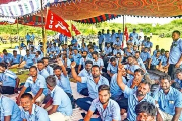 சாம்சங் ஊழியர்கள் தொடர் போராட்டம்..கெடு விதித்த நிறுவனம் - பணிநீக்கம் செய்ய திட்டம்!