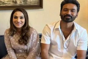 உச்சக்கட்ட மகிழ்ச்சியில் தனுஷ் வெளியிட்ட புகைப்படம்! அடையாளம் தெரியாமல் மாறிட்டாரே