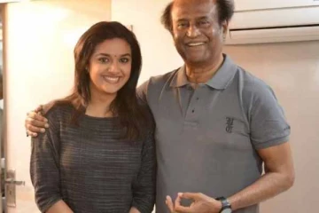 நடிகர் ரஜினிகாந்த் அடிக்கடி விரல்களை இப்படி செய்வது ஏன்?- இப்படியொரு சீக்ரெட்டா?