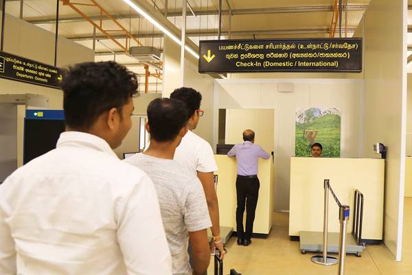 வெளியானது யாழ்ப்பாணம் - சென்னை விமான கட்டணம்!(Photos) | Released Jaffna Chennai Flight Fare