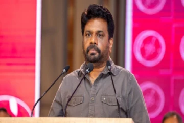 அரசாங்கத்தை விரட்டும் போராட்டத்தை ஆரம்பிக்க வேண்டும்