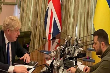 கீவில் போரிஸ் ஜோன்சன் மற்றும் ஜெலன்ஸ்கி திடீர் சந்திப்பு