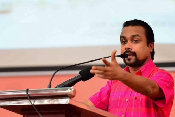 பெண்தூதுவரின் வலையில் சிக்கிய முன்னாள் ஜனாதிபதி கோட்டாபய; விமல் ஆவேசம்! | Ex President Gotabaya Trapped By Female Ambassador