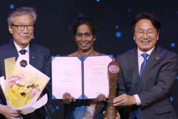 யாழ் பெண்ணுக்கு தென்கொரியாவில் கிடைத்த உயர் விருது