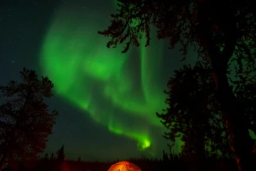 கனடாவில் இன்று இரவு வானில் தென்படும் அரிய காட்சி