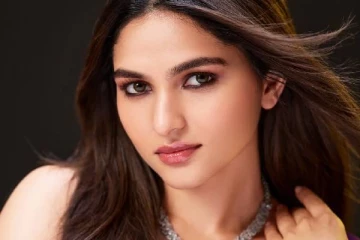 மயக்கும் கண்களால் ரசிகர்களை ஈர்க்கும் நடிகை கயாடு லோஹர்.. புகைப்படங்கள்..