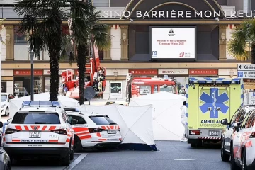 சுவிட்சர்லாந்தில் ஒரு குடும்பமே மாடியிலிருந்து குதித்து தற்கொலை: காரணம் இதுதானா?