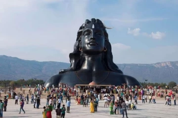 ஈஷா யோகா மையத்தில் 6 பேர் மாயம் - நீதிமன்றத்தில் வெளியான பகீர் தகவல்!