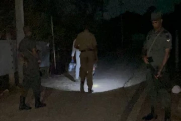 தையிட்டியில் தொடரும் பதற்றம்! பின்னணியில் பொலிஸார்
