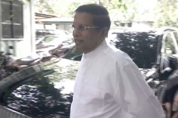 අධිකරණයේ දී විත්ති කූඩුවට නොනැග්ග හිටපු ජනපතිට සිදුවු දේ..