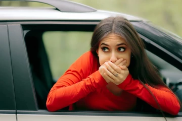 பேருந்து மற்றும் கப்பல்களில் செல்லும் போது மட்டும் வாந்தி வருவதற்கான காரணம் என்ன?