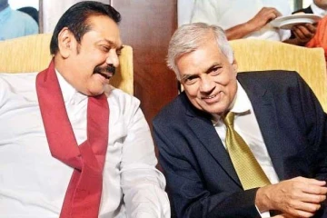 ரணிலுக்காக காத்திருக்கும் ஆசனம்! துறக்கிறார் மஹிந்த