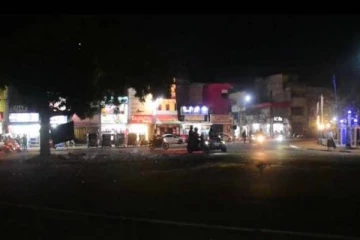 மன்னாரில் பட்டாசு கொளுத்தி இவருக்கு ஆதரவை தெரிவித்த அகில இலங்கை மக்கள் காங்கிரஸ்!