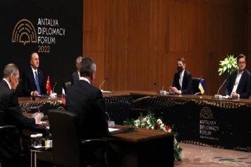 பேச்சுவார்த்தையில் எந்த முன்னேற்றமும் இல்லை;!