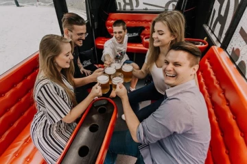 என்ன பீர் பஸ்ஸா.. அதுவும் சென்னை டூ புதுச்சேரியாம் - முழு விவரம் இதோ.!