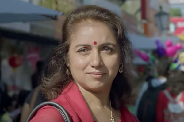 ரேவதியிடம் பஸ்ஸில் தவறாக நடந்துக்கொண்ட நபர், ஷாக்கிங் செய்தி | Person Touched Me Wrongly Says Actress Revathy