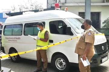 யாழில் கோர விபத்து; ஸ்தலத்தில் பலியான இளம் பெண்கள்!