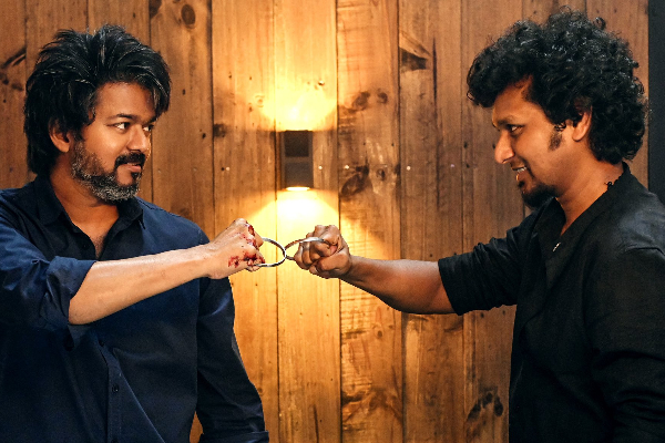 தொடர்ந்து விஜய் பட வசூலுக்கு வரும் ஆபத்து.. இந்த நிலை தொடருமா | If Vijay Market Is Going Down தொடர்ந்து விஜய் பட வசூலுக்கு வரும் ஆபத்து.. இந்த நிலை தொடருமா | If Vijay Market Is Going Down